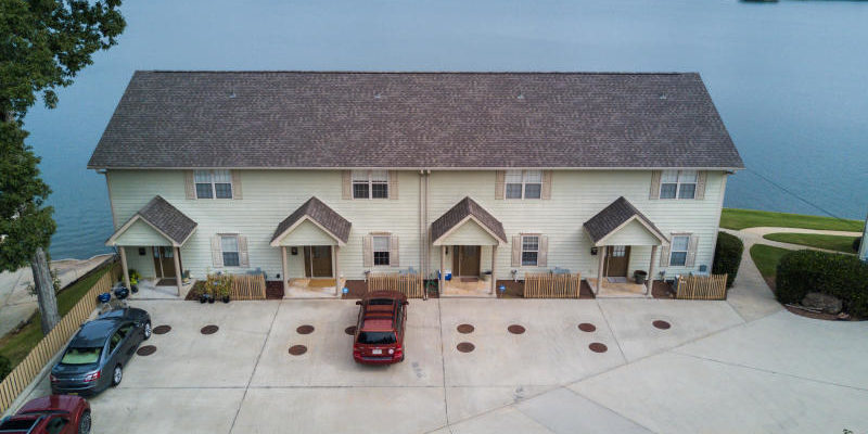 252-ivy-shores-aerial ivy shores lake martin aerial