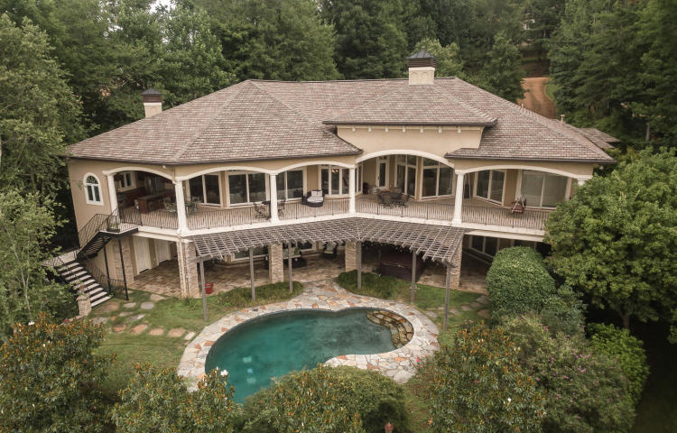 stillwaters waterfront home lake martin