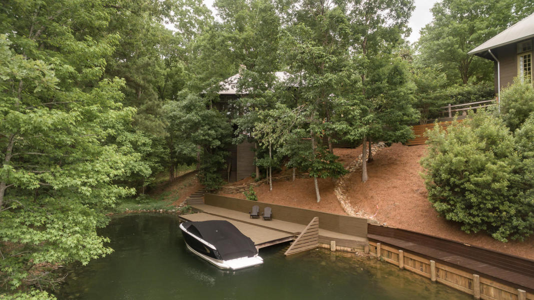 78 old tree road lake martin