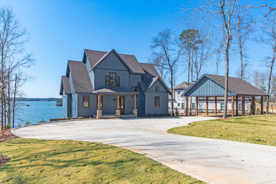 881 south holiday drive lake martin