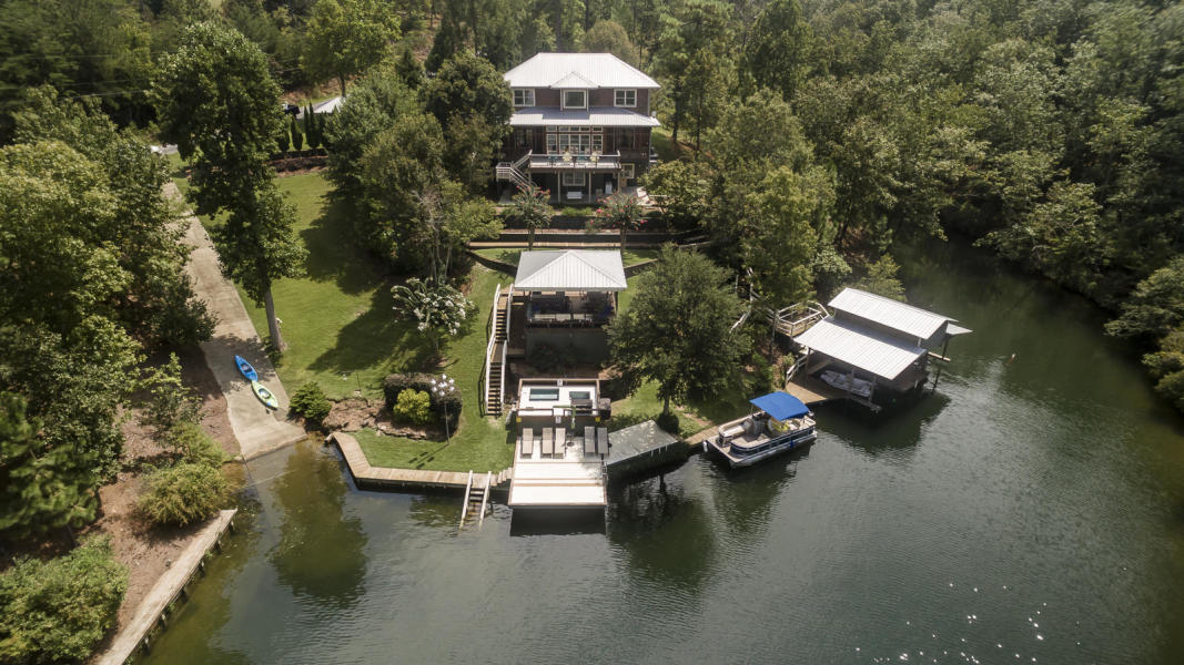 105-lakeside-road-1 waterfront home deep water cove lake martin