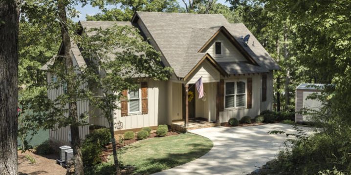 390 hickory drive lake martin