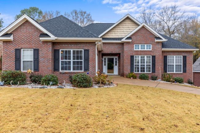 1828 piedmont drive auburn team windy mindy big fish lake martin