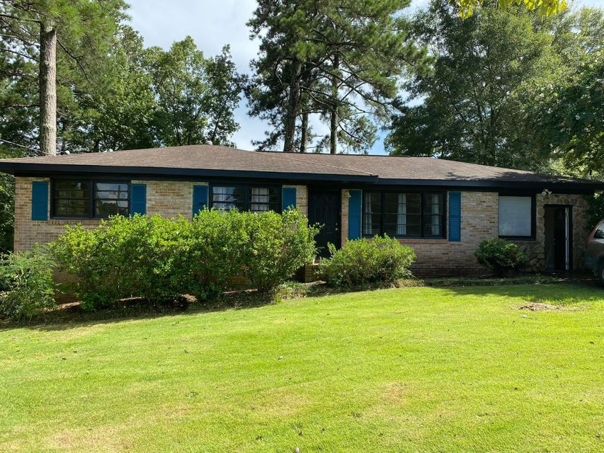 501-hall-avenue-opelika-team-windy-mindy-big-fish-lake-martin 501 hall avenue opelika team windy mindy big fish lake martin