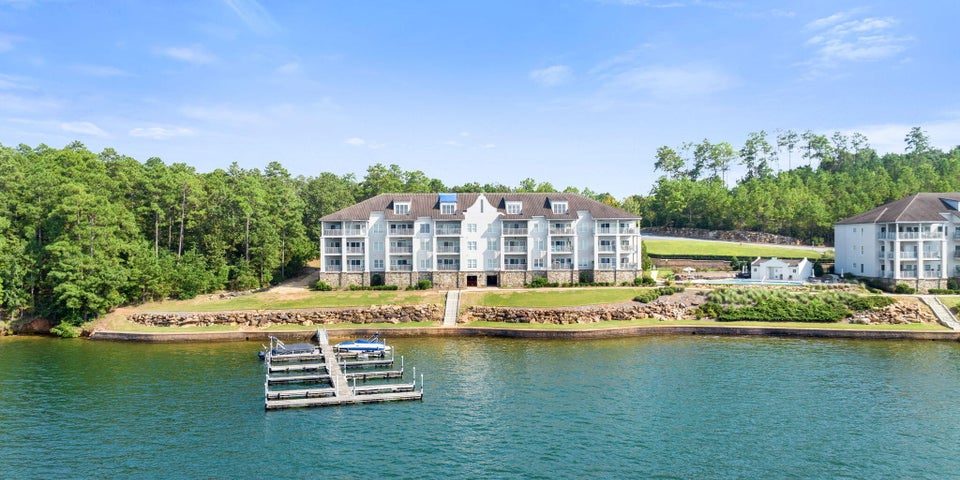 40 crowne pointe 105 team windy mindy big fish lake martin