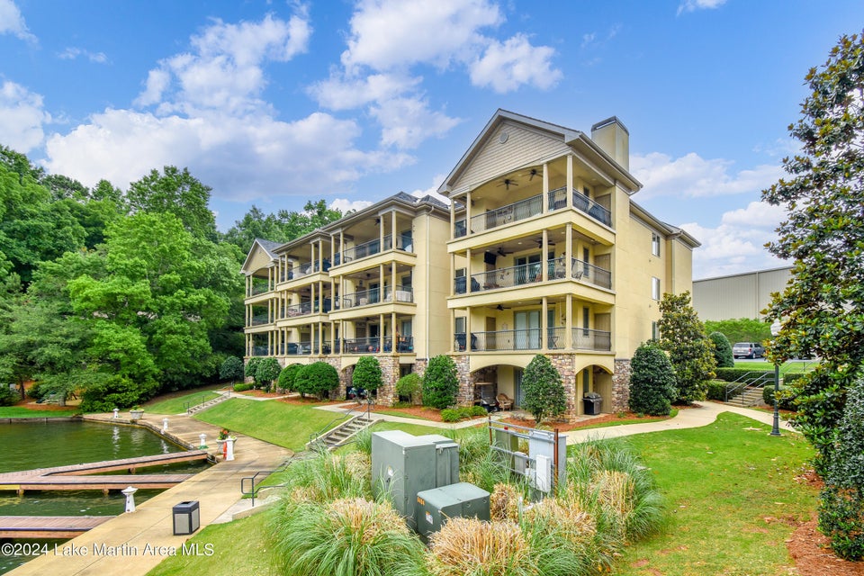 370 marina point e204 team windy mindy big fish lake martin