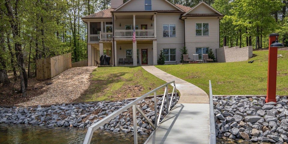 28 hummingbird lane team windy mindy big fish lake martin