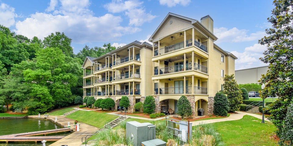 370 marina point e204 team windy mindy big fish lake martin