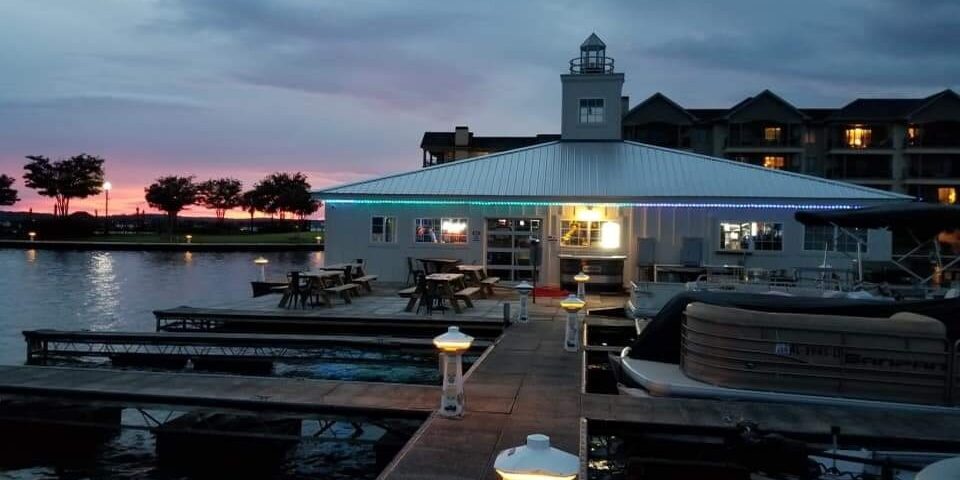 Bluff's Daiquiri Bar Lake Martin