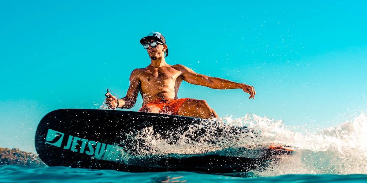 Jetsuf e-surfboard
