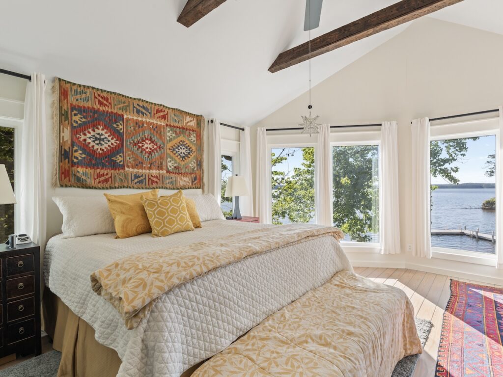16121 Paces Point Master Bedroom