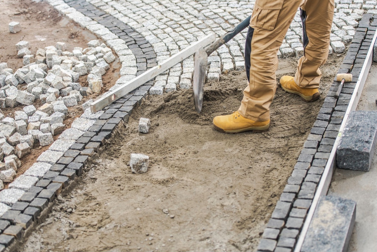 Hardscape contractor