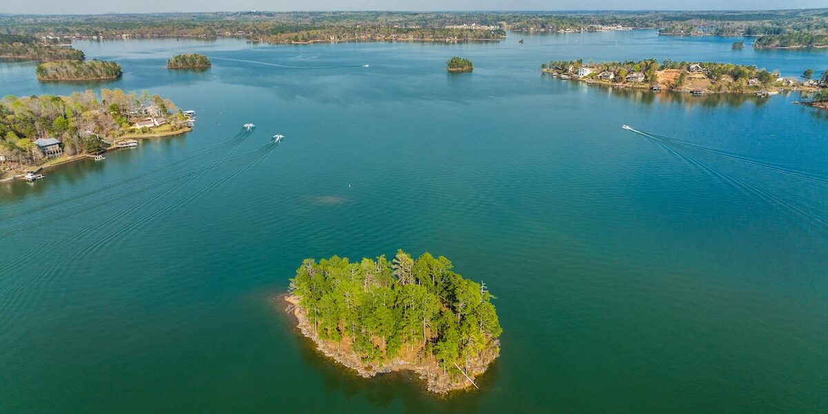 20260108231326447797000000-o Private Island on Lake Martin
