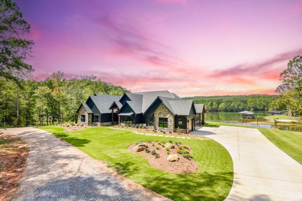 185 Lakewood Drive Day