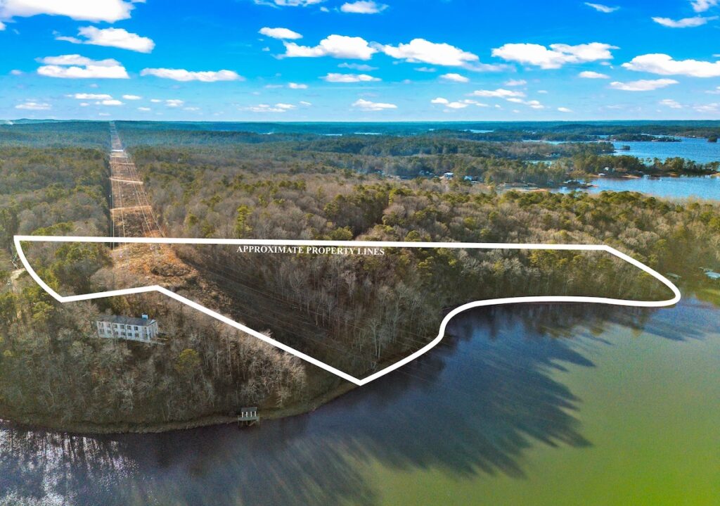 Outline of Winward Lane Acreage