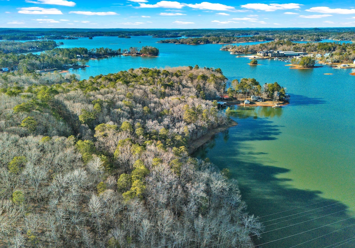 Winward Lane Acreage