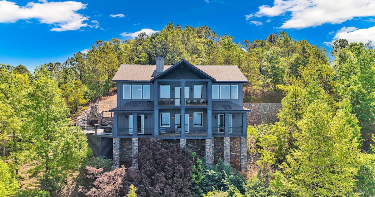 25 Boardwalk Lane