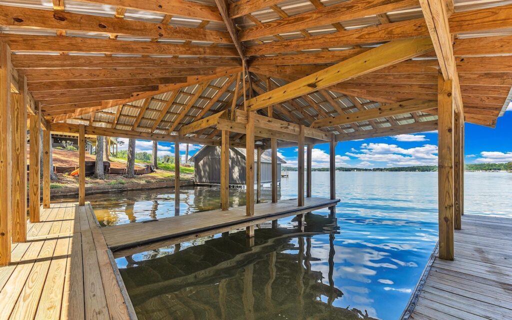 242 Tomahawk Road dock