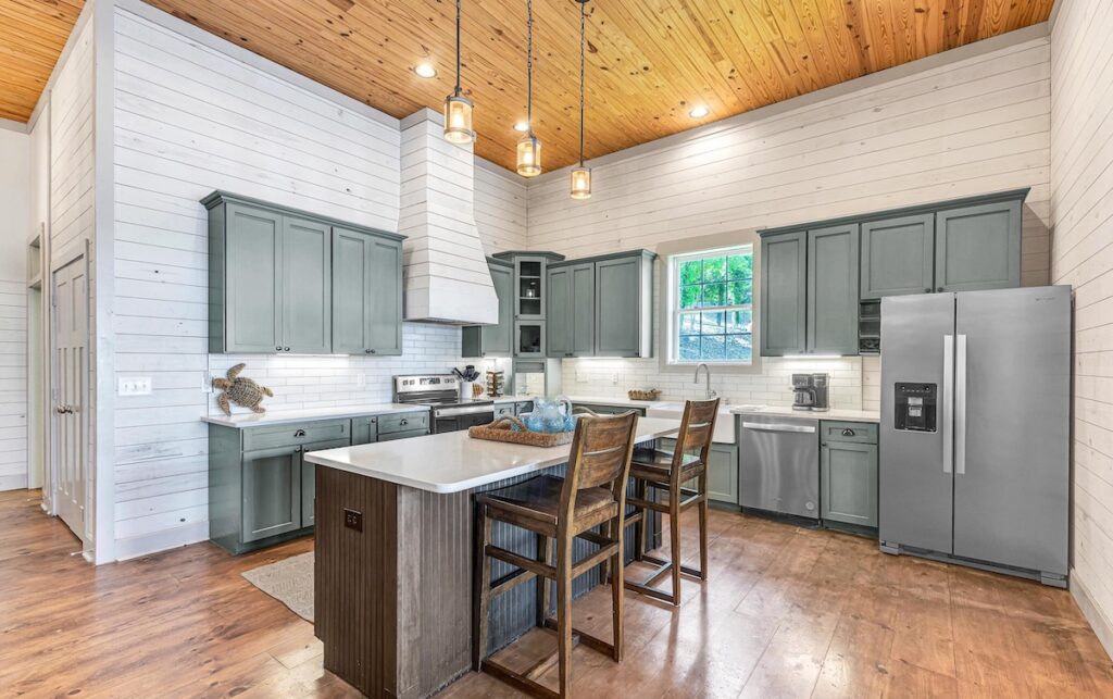 242 Tomahawk Road Kitchen